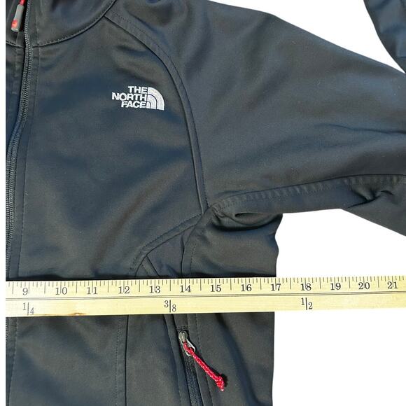 THE NORTH FACE Summit Series Women's Black Fleece Lined Wind Stopper Jacket - Picture 6 of 10